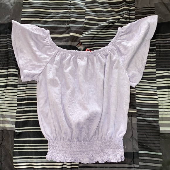 Purple off-the-shoulder crop top - Picture 2 of 3